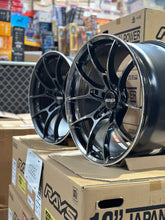 Load image into Gallery viewer, 19x9.5 +30 Volk Racing G025 Wheel Set - Model 3/Y