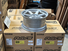 Load image into Gallery viewer, Diamond Silver 19x9.5 +28 Volk Racing TE37 Ultra M-Spec Wheel Set - Model 3/Y