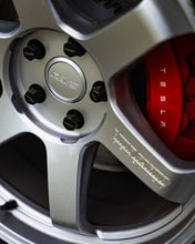 Load image into Gallery viewer, Diamond Silver 19x9.5 +28 Volk Racing TE37 Ultra M-Spec Wheel Set - Model 3/Y