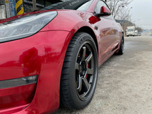 Load image into Gallery viewer, Diamond Black 19x9.5 +28 Volk Racing TE37 Ultra M-Spec Wheel Set - Model 3/Y