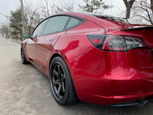 Load image into Gallery viewer, Diamond Black 19x9.5 +28 Volk Racing TE37 Ultra M-Spec Wheel Set - Model 3/Y