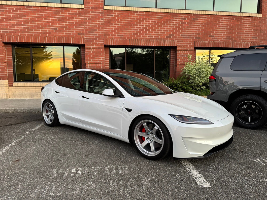 Diamond Silver 19x9.5 +28 Volk Racing TE37 Ultra M-Spec Wheel Set - Model 3/Y