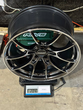 Load image into Gallery viewer, 19x9.5 +30 Volk Racing G025 Wheel Set - Model 3/Y
